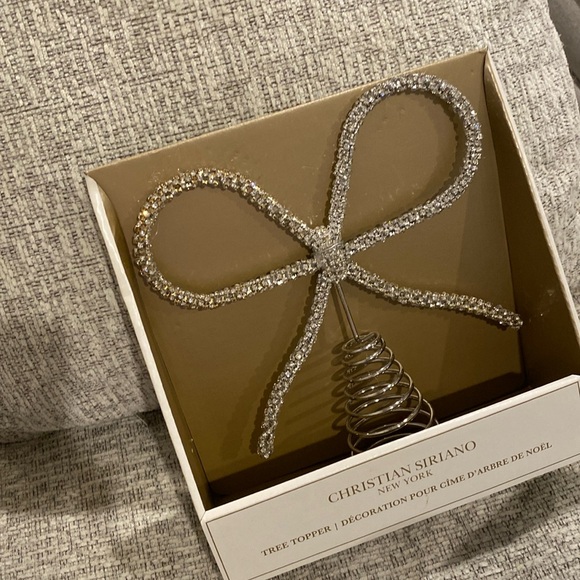 Christian Siriano Bow Tree Topper - Picture 2 of 2